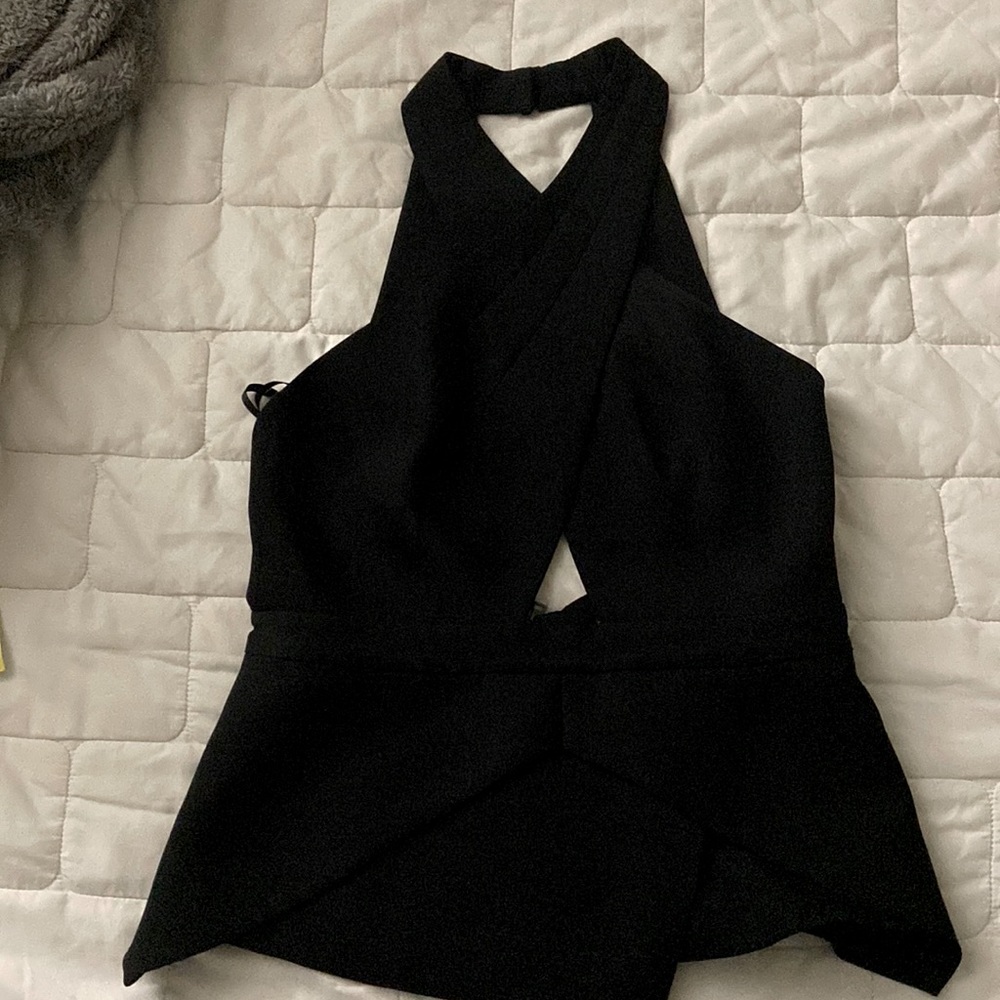 BCBG MAXAZRIA Black used top